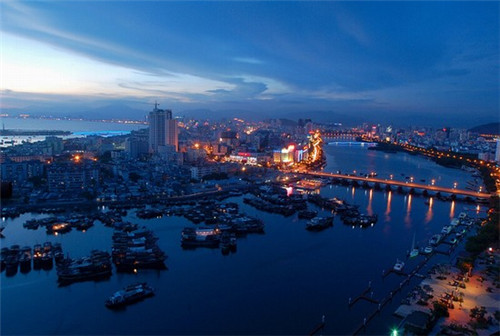 菲律宾雪糕加盟费多少钱一个月，菲律宾雪糕加盟费多少